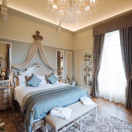 Cornhill Castle Pension Biggar Buitenkant foto