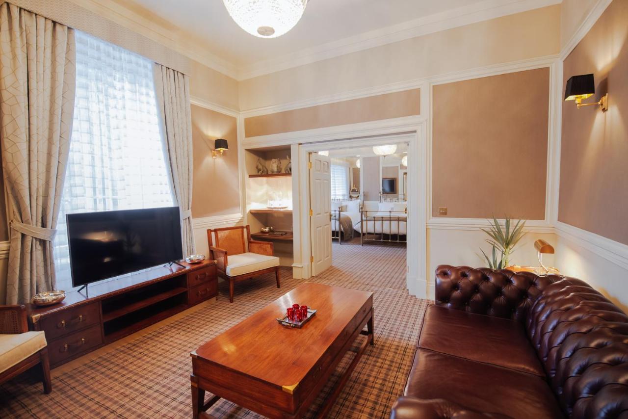 Cornhill Castle Pension Biggar Buitenkant foto