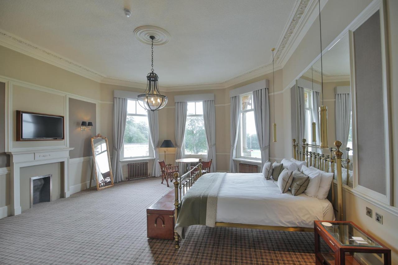 Cornhill Castle Pension Biggar Buitenkant foto